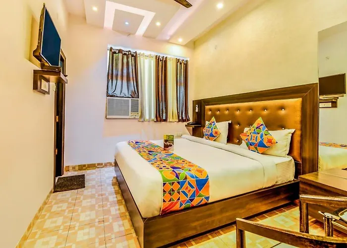 Grg Rajput Charbagh Lucknow Near Sudarshan Cinema Hall & Lucknow Juction Railway Station 550M